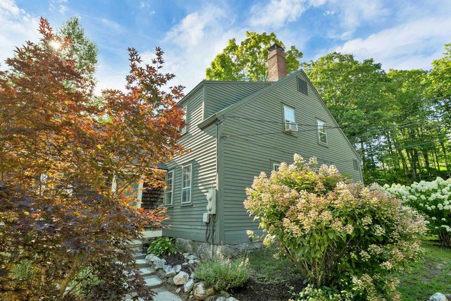 107 Town House Road, New Hampton, NH 03256
