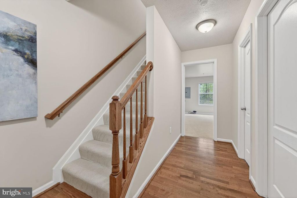 Image 15 of property listing at 1546 DEEP GORGE CT, Oxon Hill, MD 20745