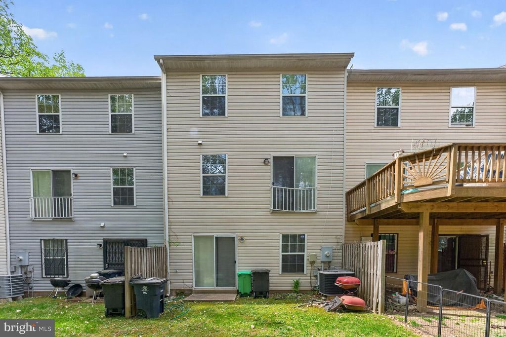 Image 19 of property listing at 1546 DEEP GORGE CT, Oxon Hill, MD 20745