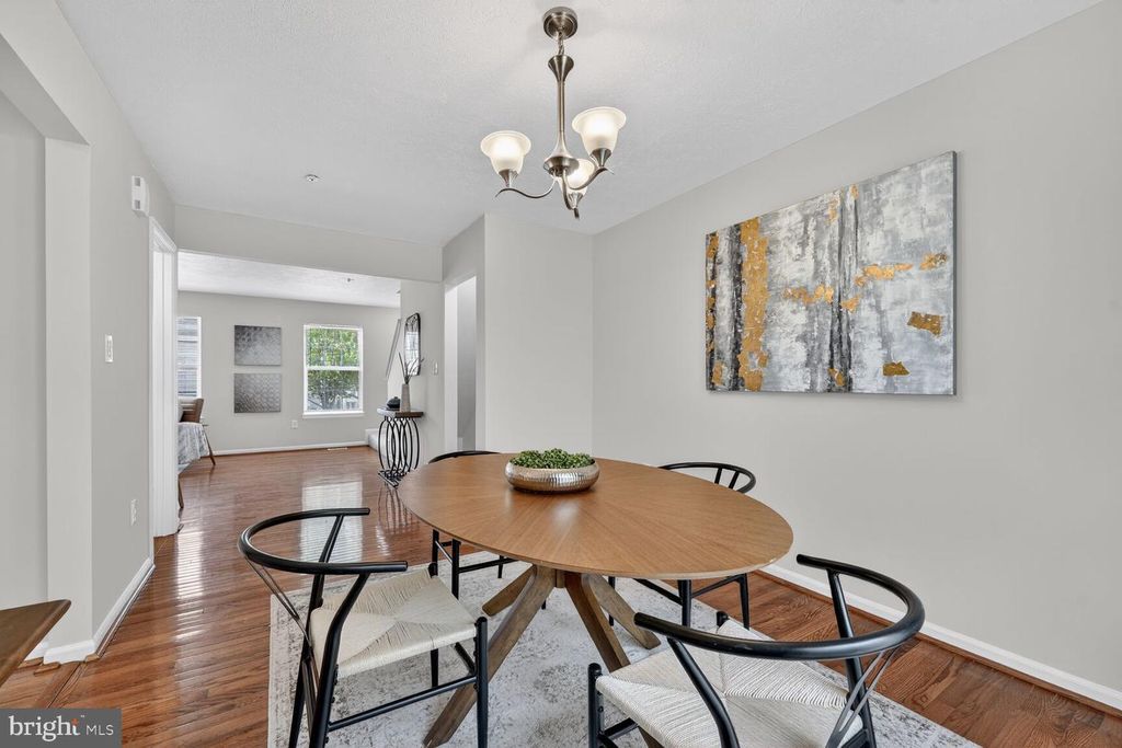 Image 7 of property listing at 1546 DEEP GORGE CT, Oxon Hill, MD 20745