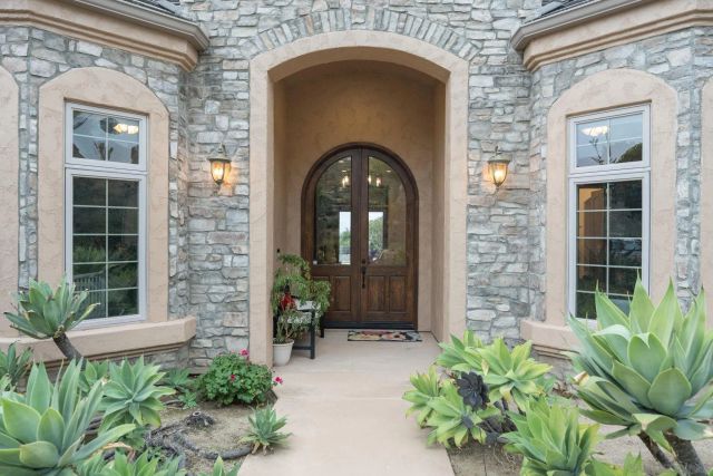 15480 Eastvale Rd, Poway, CA 92064