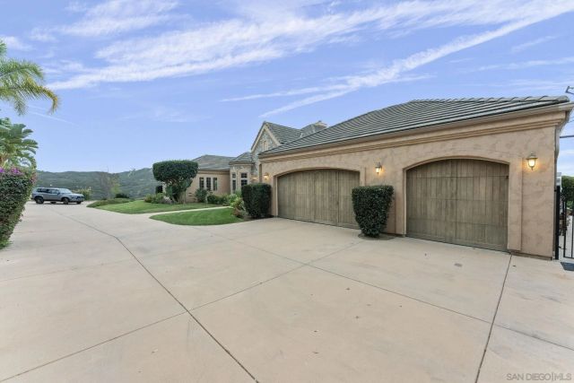 15480 Eastvale Rd, Poway, CA 92064