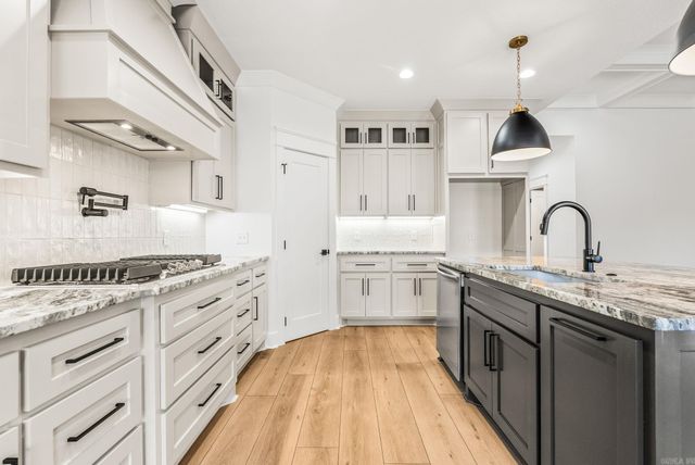 2306 Holly Hill Drive, Conway, AR 72034