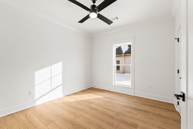 2306 Holly Hill Drive, Conway, AR 72034