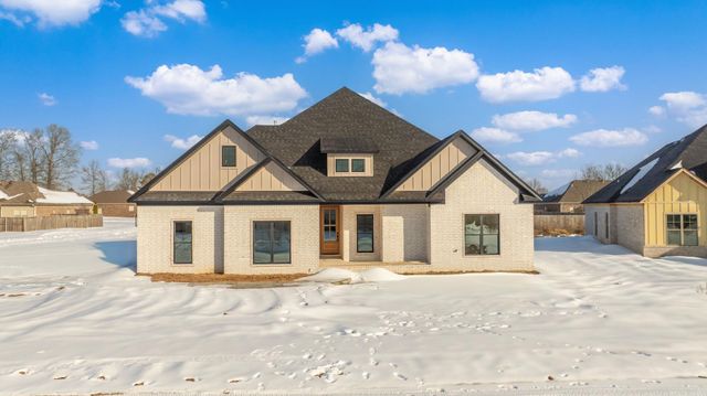 2306 Holly Hill Drive, Conway, AR 72034