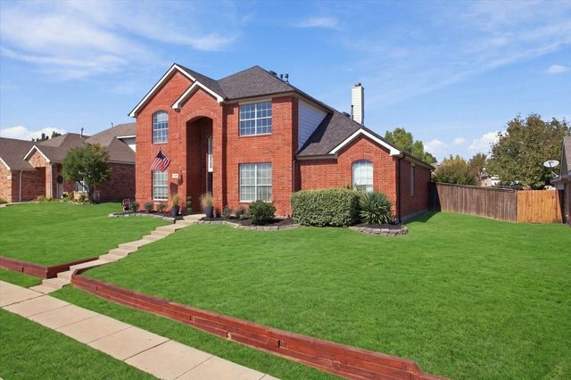 204 Newport Drive, Van Alstyne, TX 75495