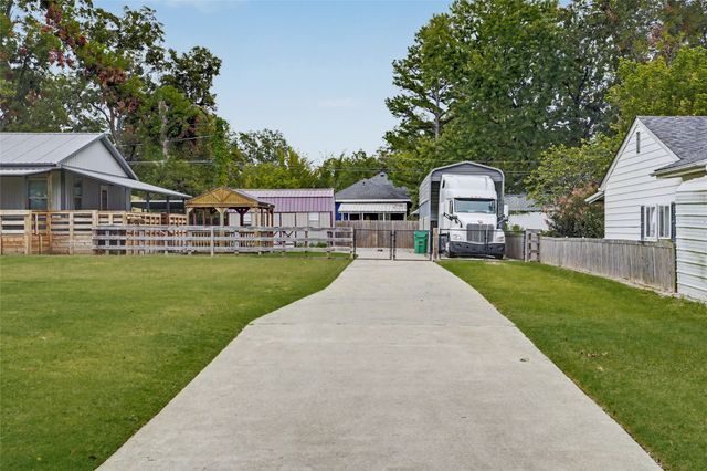 911 S Muskogee Street, Sapulpa, OK 74066