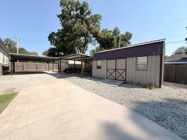 911 S Muskogee Street, Sapulpa, OK 74066