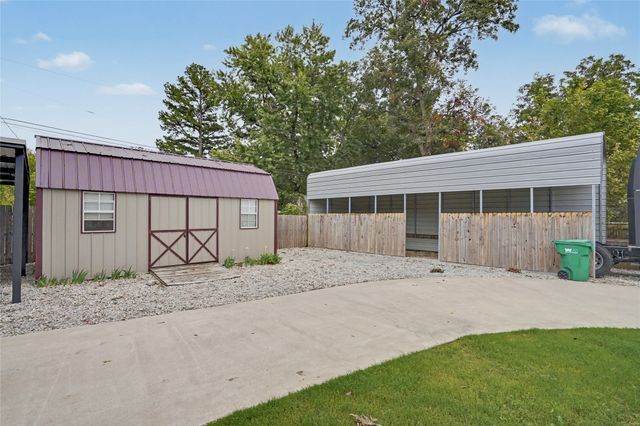 911 S Muskogee Street, Sapulpa, OK 74066