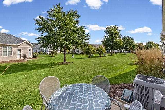21452 Papoose Lake Drive 21452, Crest Hill, IL 60403
