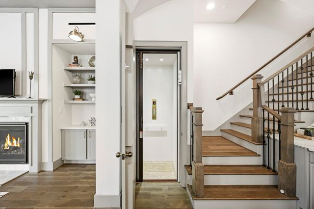 523 W 25th Street, Houston, TX 77008