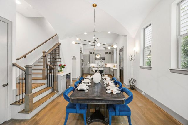 523 W 25th Street, Houston, TX 77008