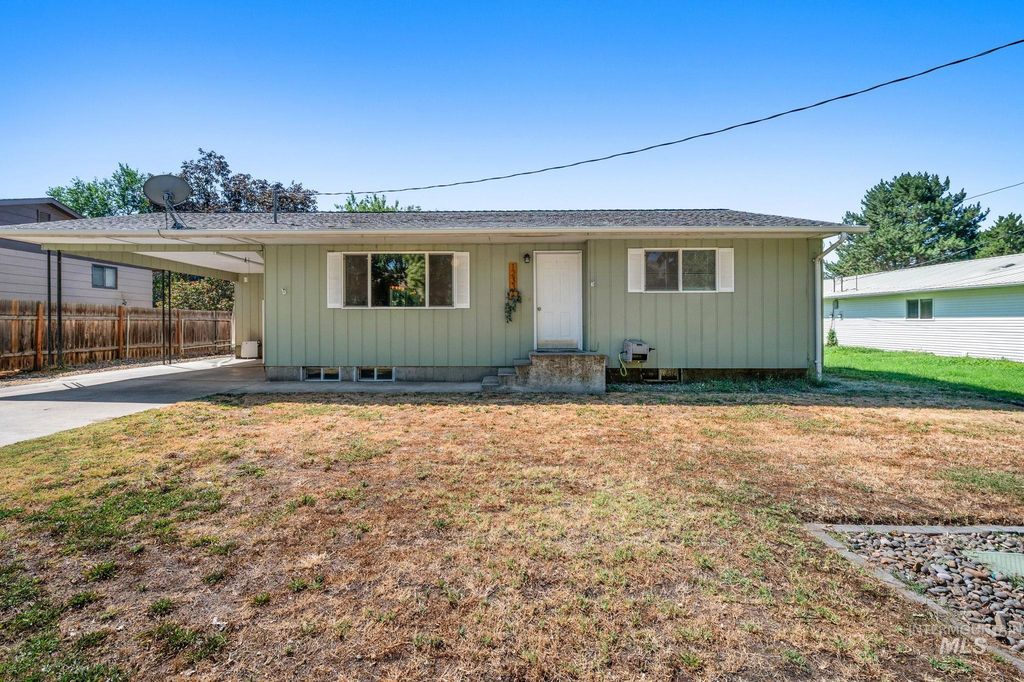 1233 Ash Street, Clarkston, WA 99403