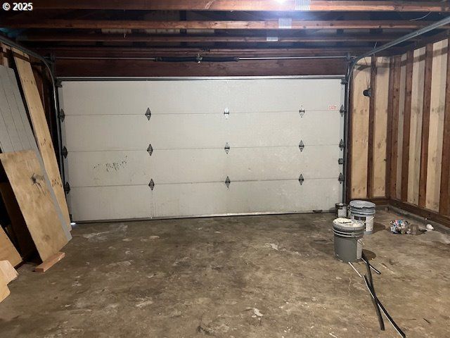 1082 Sw 179TH Ave, Beaverton, OR 97003