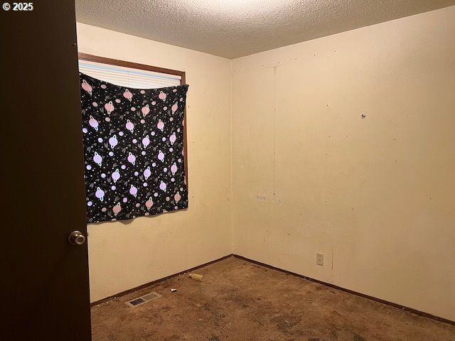 1082 Sw 179TH Ave, Beaverton, OR 97003