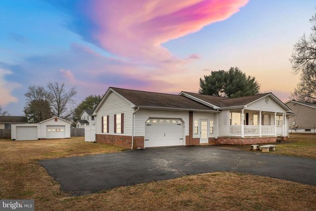 114 HAMILTON ST, Fredericksburg, VA 22408