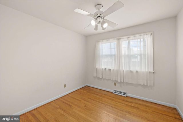 114 HAMILTON ST, Fredericksburg, VA 22408