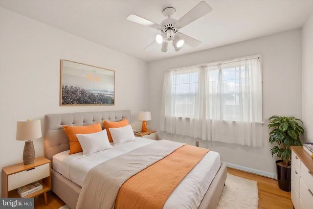 114 HAMILTON ST, Fredericksburg, VA 22408