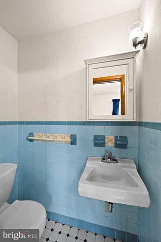 114 HAMILTON ST, Fredericksburg, VA 22408