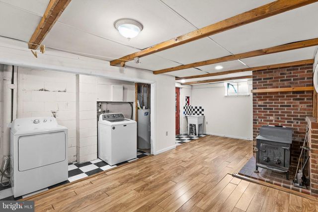 114 HAMILTON ST, Fredericksburg, VA 22408