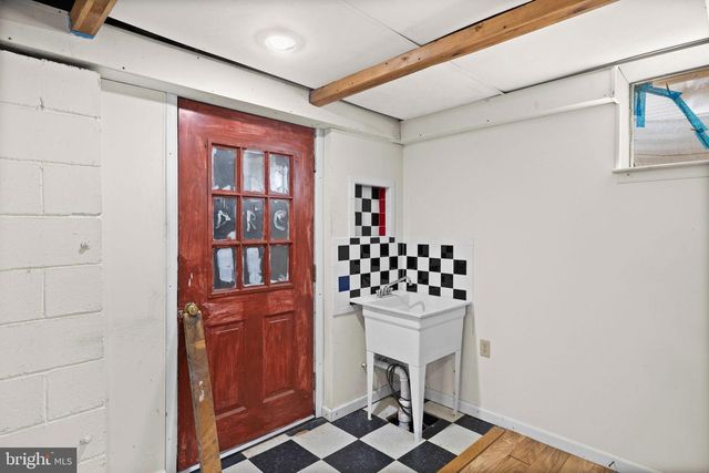 114 HAMILTON ST, Fredericksburg, VA 22408