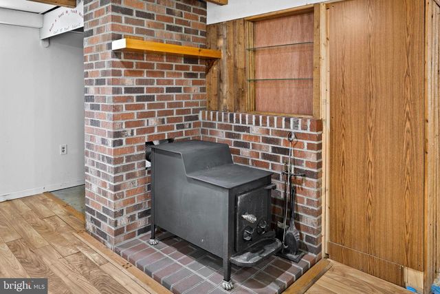 114 HAMILTON ST, Fredericksburg, VA 22408