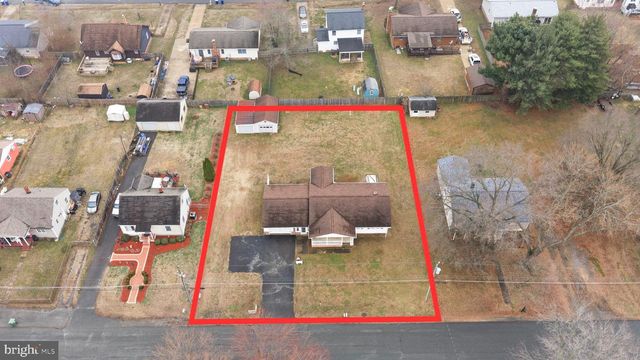 114 HAMILTON ST, Fredericksburg, VA 22408