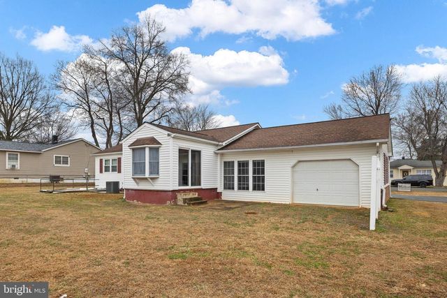 114 HAMILTON ST, Fredericksburg, VA 22408