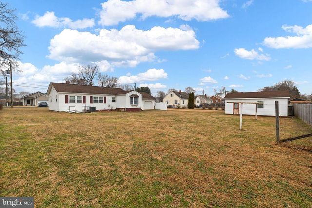 114 HAMILTON ST, Fredericksburg, VA 22408