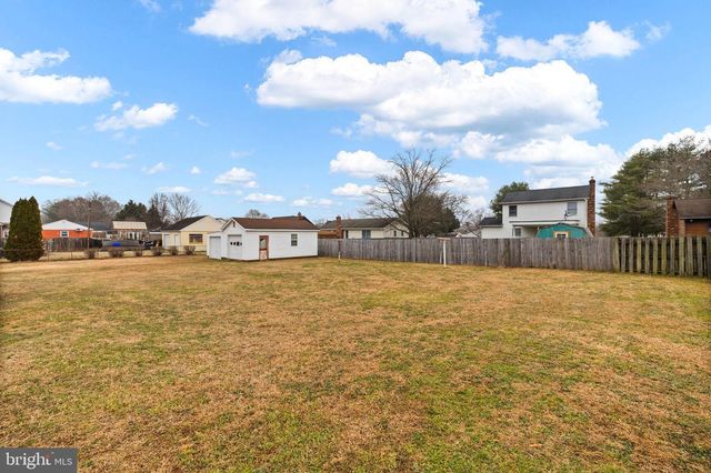 114 HAMILTON ST, Fredericksburg, VA 22408