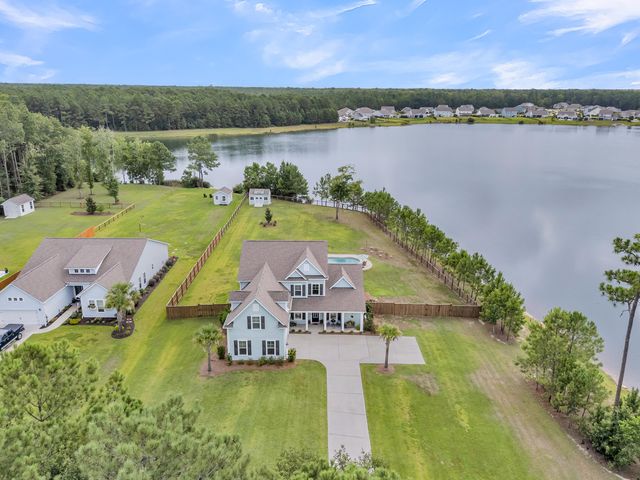 562 Pontoon Road, Huger, SC 29450