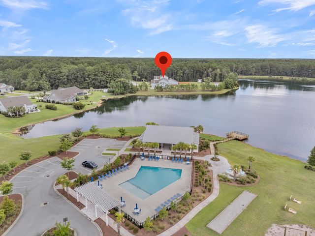 562 Pontoon Road, Huger, SC 29450