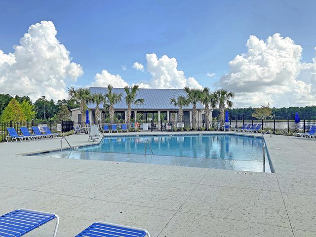 562 Pontoon Road, Huger, SC 29450