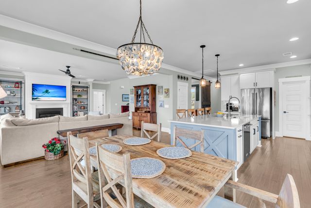 562 Pontoon Road, Huger, SC 29450