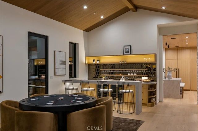 4319 Kraft Avenue, Studio City, CA 91604