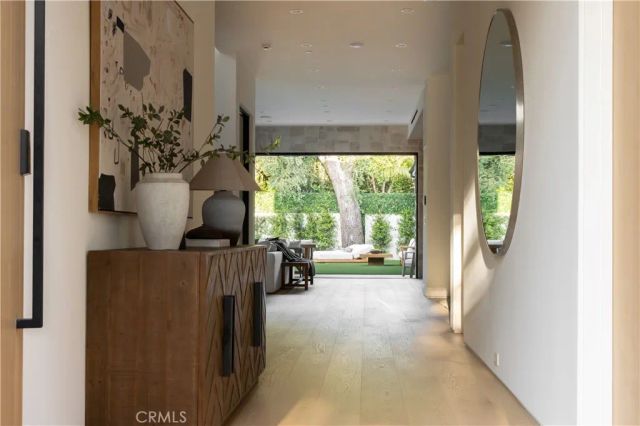 4319 Kraft Avenue, Studio City, CA 91604