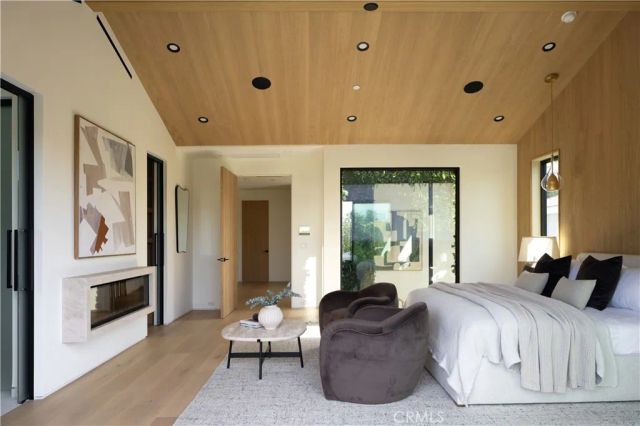 4319 Kraft Avenue, Studio City, CA 91604