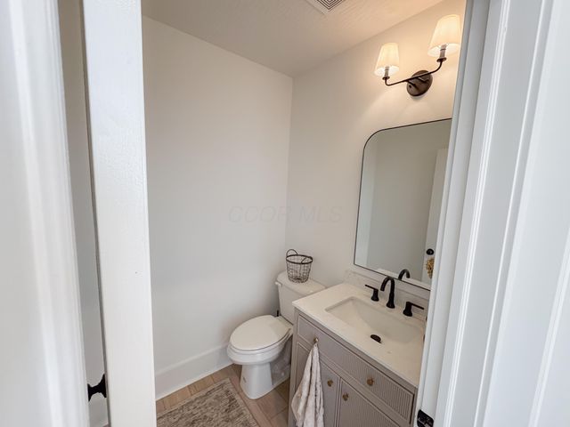 1174 Portrush Drive, Sunbury, OH 43074