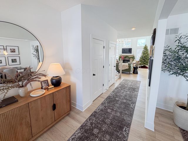 1174 Portrush Drive, Sunbury, OH 43074