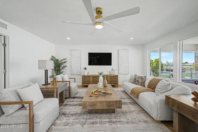 10830 W MIMOSA Drive, Sun City, AZ 85373