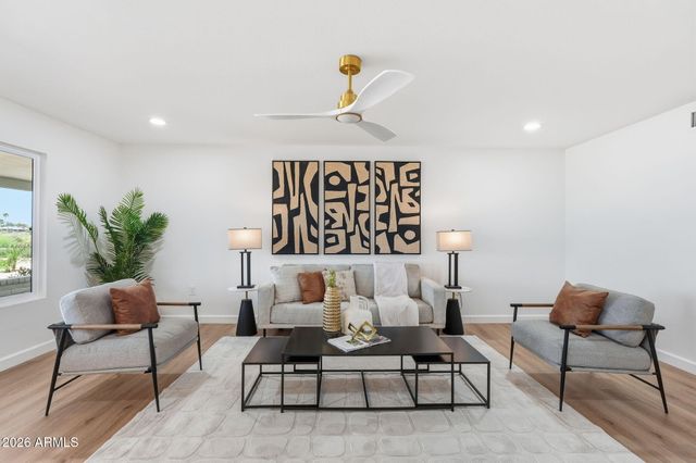 10830 W MIMOSA Drive, Sun City, AZ 85373