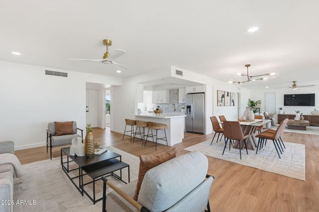10830 W MIMOSA Drive, Sun City, AZ 85373