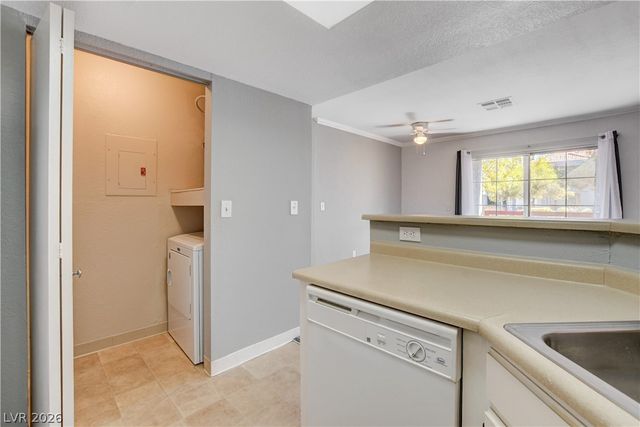 8600 West Charleston Boulevard 1082, Las Vegas, NV 89117