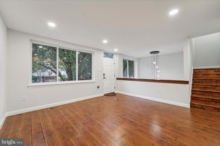 2040 ARCH ST, Philadelphia, PA 19103