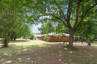 201 Admiral Drive, Gun Barrel City, TX 75156