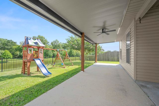 38483 Brown Rd, Prairieville, LA 70769