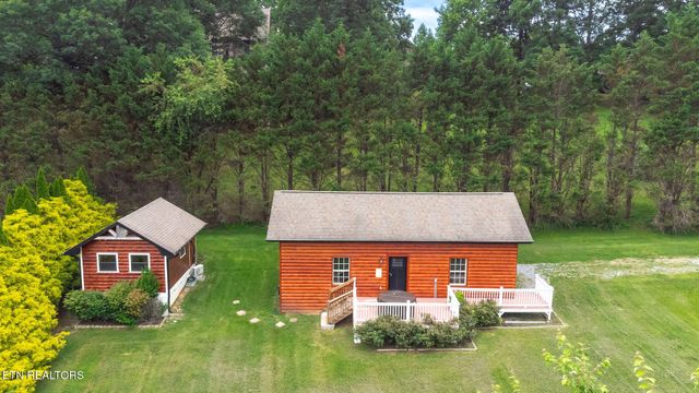 3307 Valley High Rd, Sevierville, TN 37862