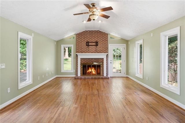 2109 Shady Lane, Tucker, GA 30084