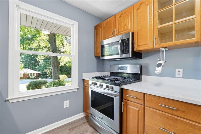 2109 Shady Lane, Tucker, GA 30084