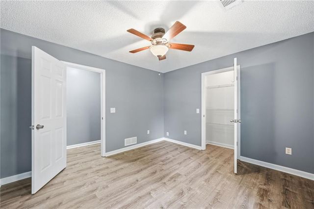 2109 Shady Lane, Tucker, GA 30084